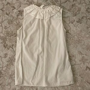 Sleeveless banana republic blouse size